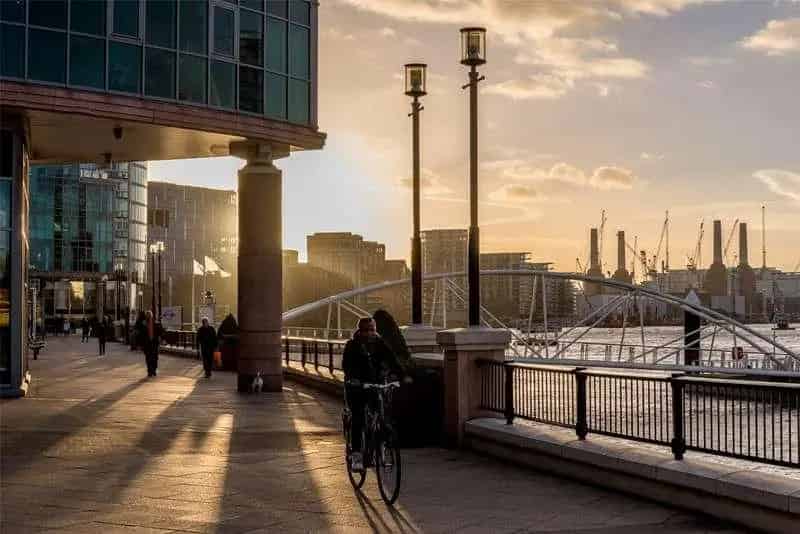 3 Bed Flat for Sale Exceptional River Views Luxury Apartment