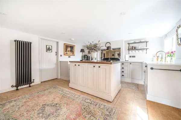 Benton Street, Hadleigh, Ipswich, Suffolk, IP7 5AT | Property for sale | Savills