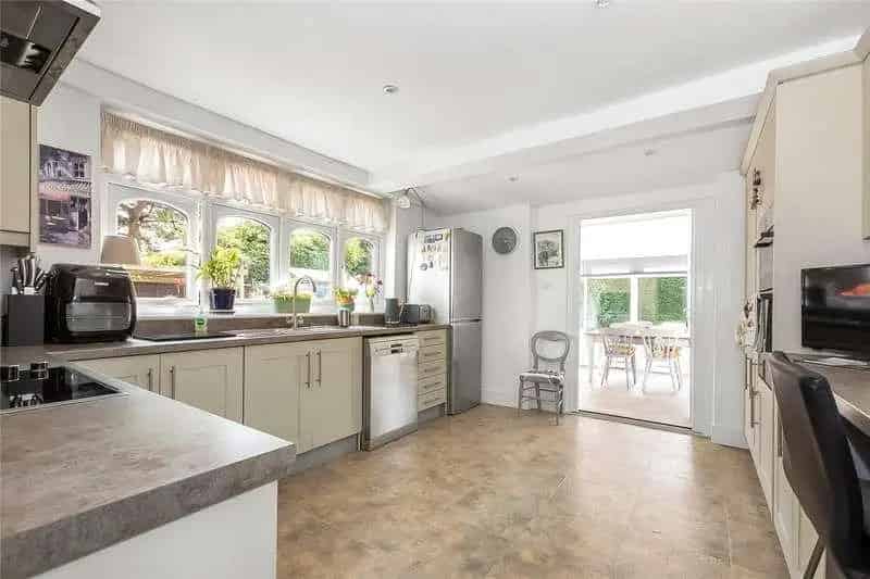 3 Bed Detached Bungalow For Sale