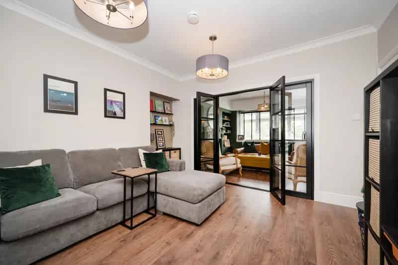 3 Bed Semi-Detached House for Sale