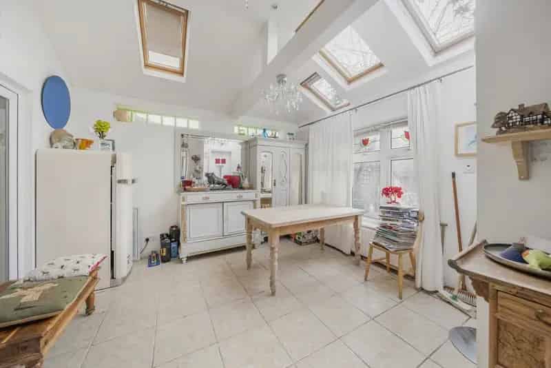 Semi Detached Period Home Near Streatham Stations
