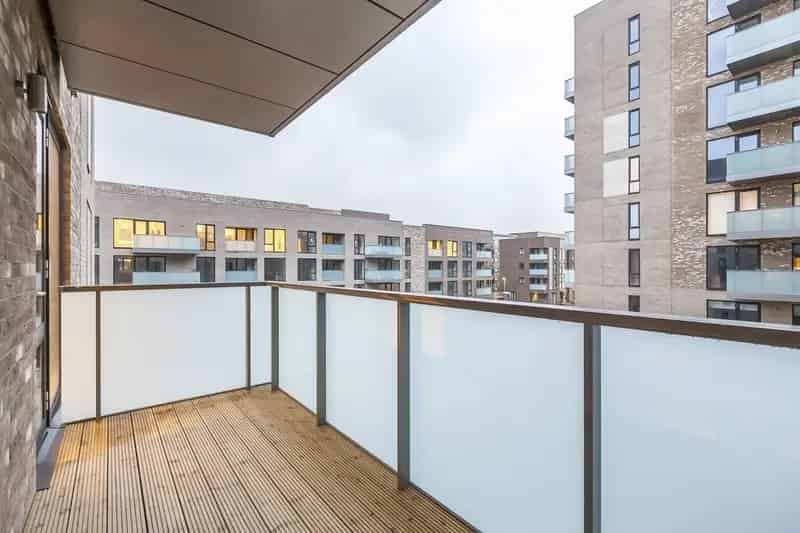 2 Bedroom Apartment to Rent East India