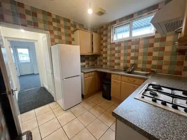 3 bedroom flat