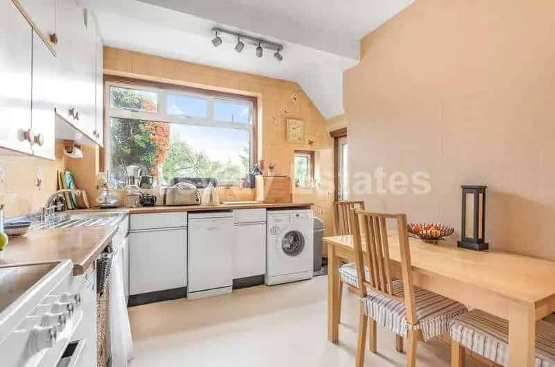 3 4 Bed House for Sale Near Mill Hill Broadway