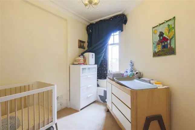 Flat for sale in Maida Vale, London W9