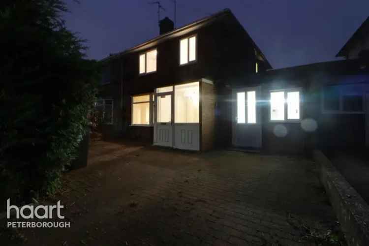 3 bedroom semi-detached house to rent