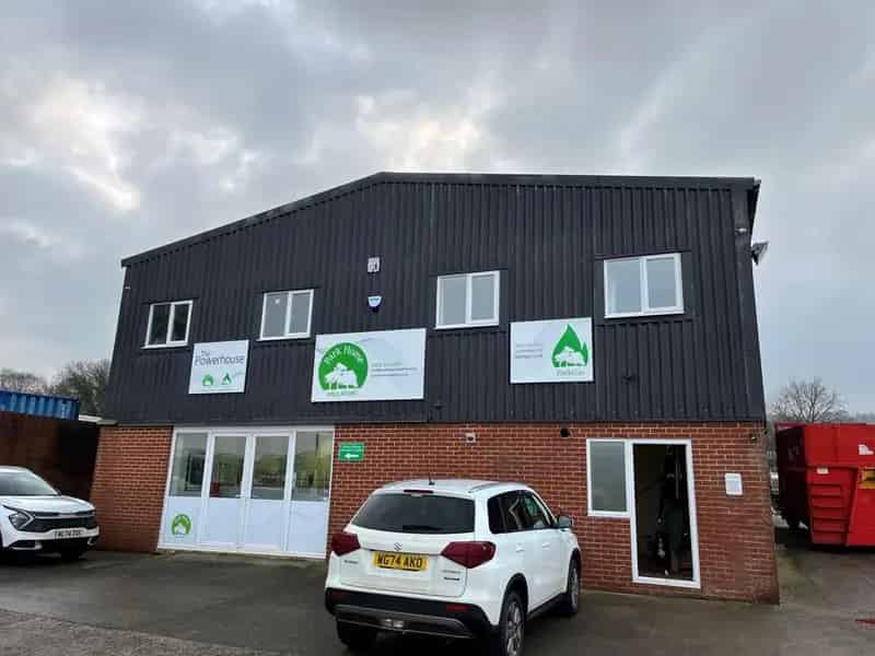 Detached Industrial Unit 4892 sq ft Secure Yard Honiton