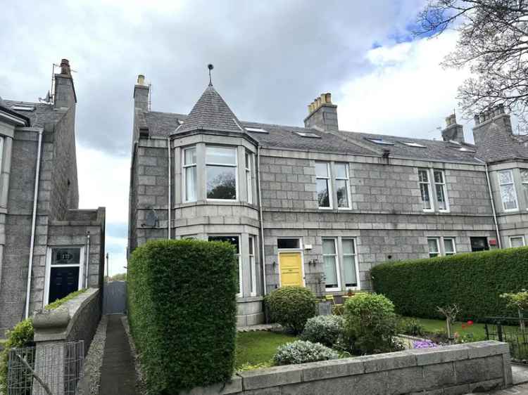 4 Bedroom Duplex to Rent in Aberdeen