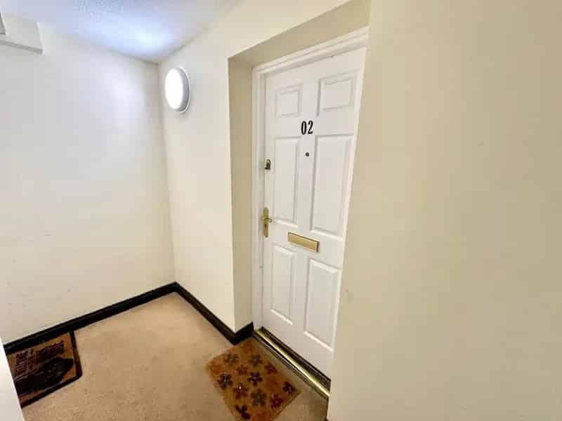 3 Bedroom Flat to Rent