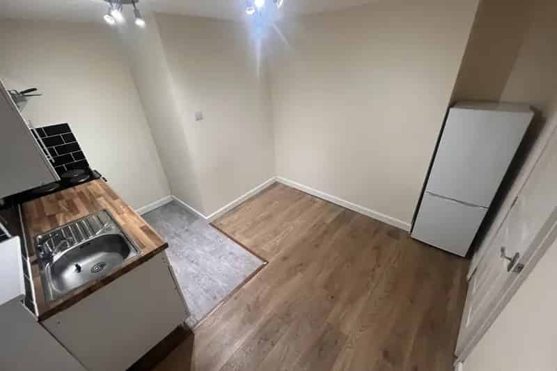 Ground Floor Apartment Long Lawford Double Glazing Parking Ensuite