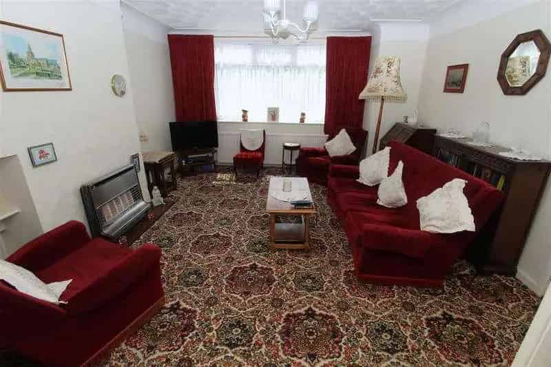 3 Bed Semi Detached House Aintree Village