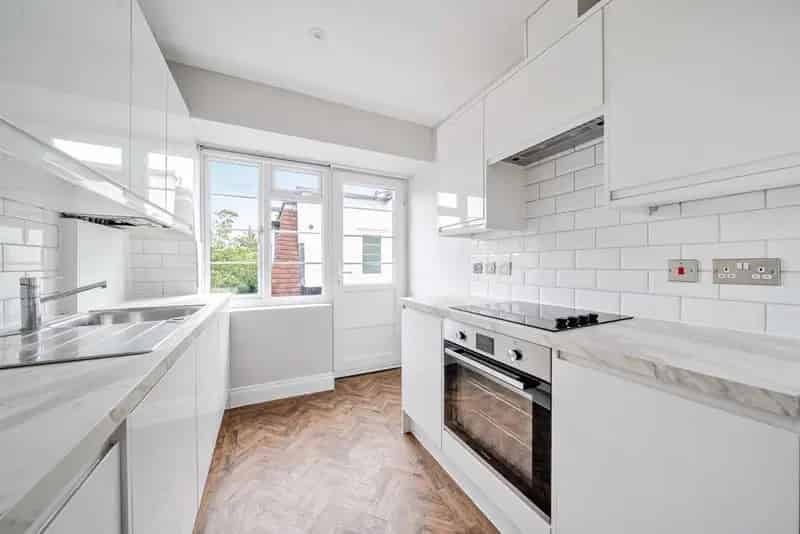 Flat For Sale , London, England