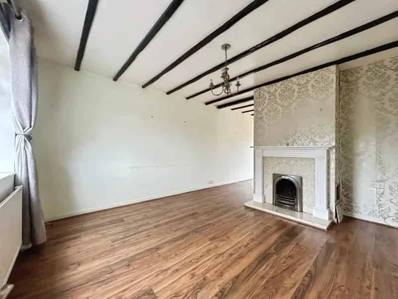 3 Bed Semi-Detached House Requiring Renovation