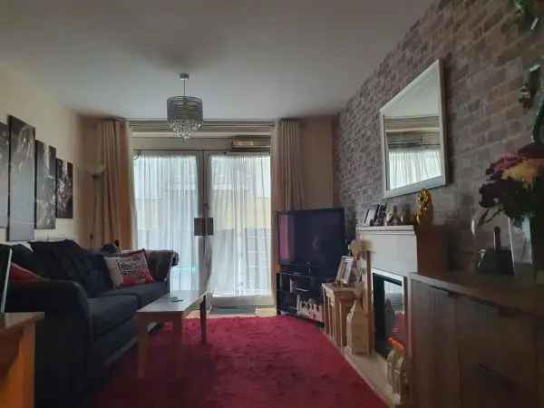 Wheelchair Accessible Ground Floor Flat Swap Brighton BN1 4HA