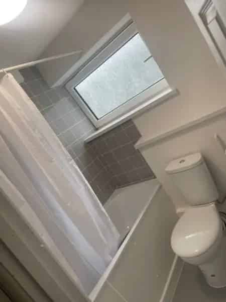 Flat For Rent , Greville Close, Guildford, England