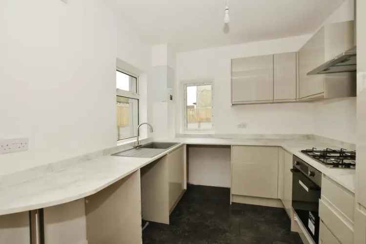 Refurbished 2-Bedroom House in Cheriton - Move-In Ready