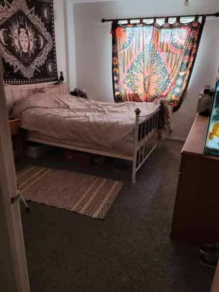 Ground Floor 1-Bedroom Flat with Wet Room  Tunbridge Wells