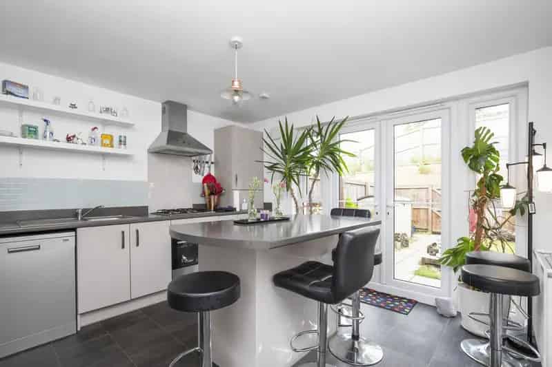 3 Bedroom Terraced House for Rent