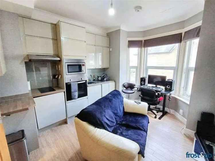 1 Bed Flat for Sale Ashley Cross Lower Parkstone