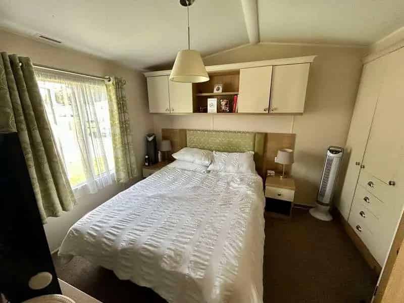 2 Bed Holiday Park Home For Sale