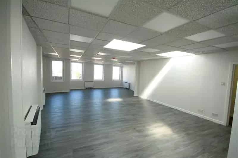 Bangor Main Street Investment Portfolio: High-Yield Commercial Property