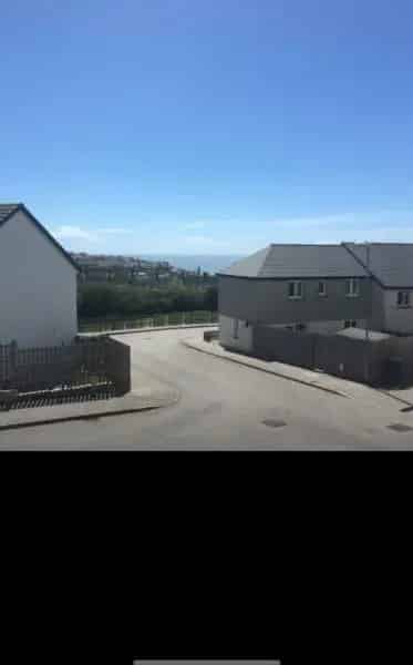 3 Bedroom House in Porthleven Sea Views Air Source Heat Pump