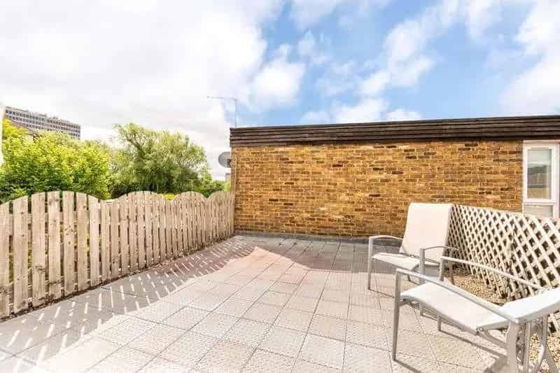 3 Bed House for Sale near New Malden Station