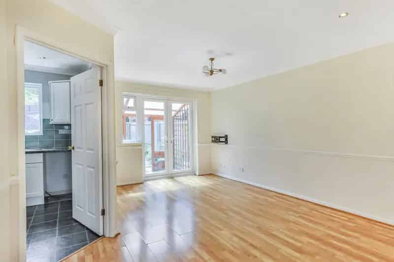 2 Bedroom Bungalow For Sale Near Amenities