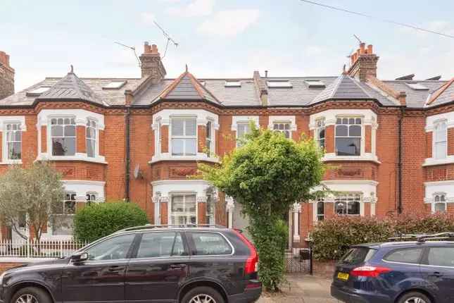 5 Double Bed Edwardian House to Rent in London