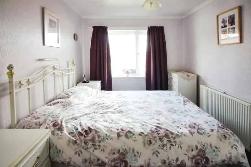 2 Bedroom Semi-Detached Bungalow House to Rent