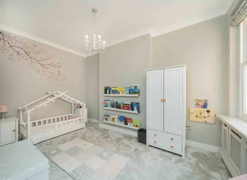3 Double Bedroom Mansion Apartment Near West End Lane