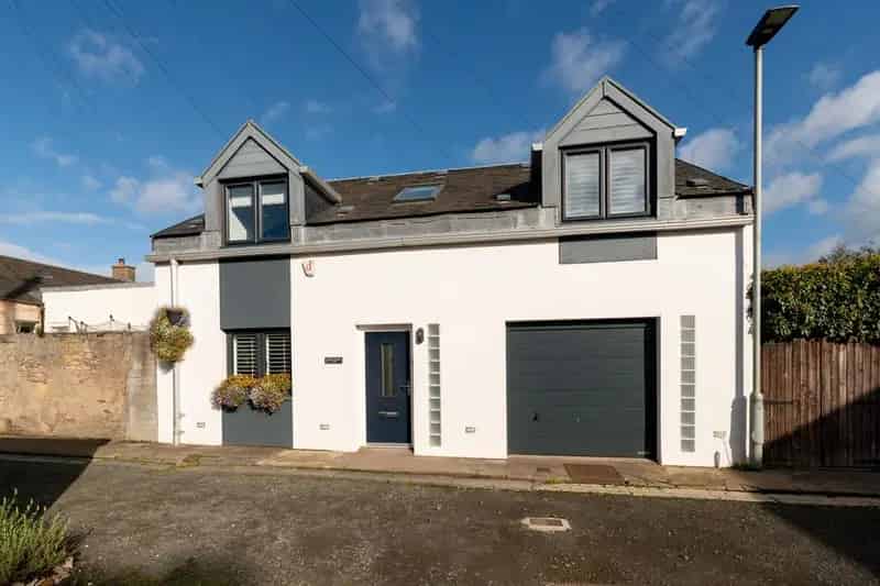 4 Bedroom Detached House for Sale in Portobello