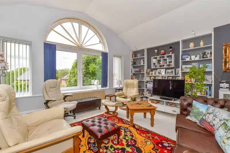 2 Bedroom Apartment for Sale in Folkestone West End