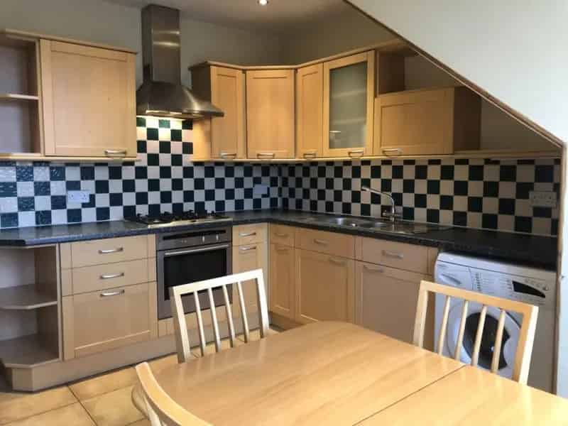3 bedroom Flat
 To Rent