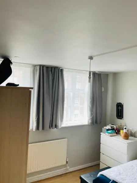 Flat For Rent in London, England