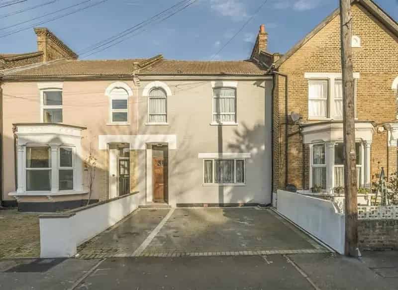 Victorian House 1725 sq ft Near Hither Green Ladywell