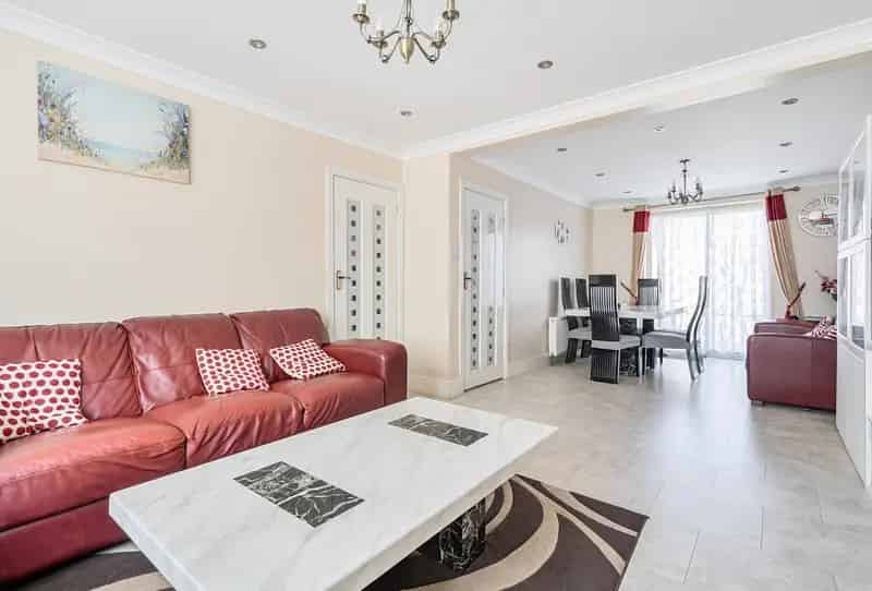 3 bedroom house for sale