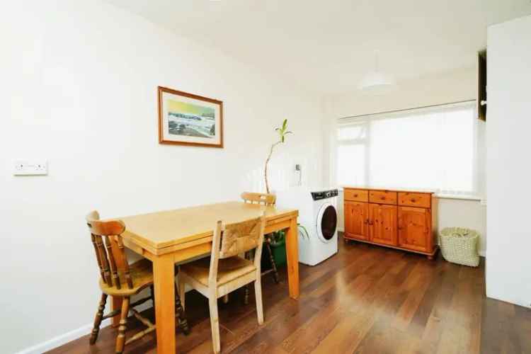 Three Bedroom Semi Detached House Didcot