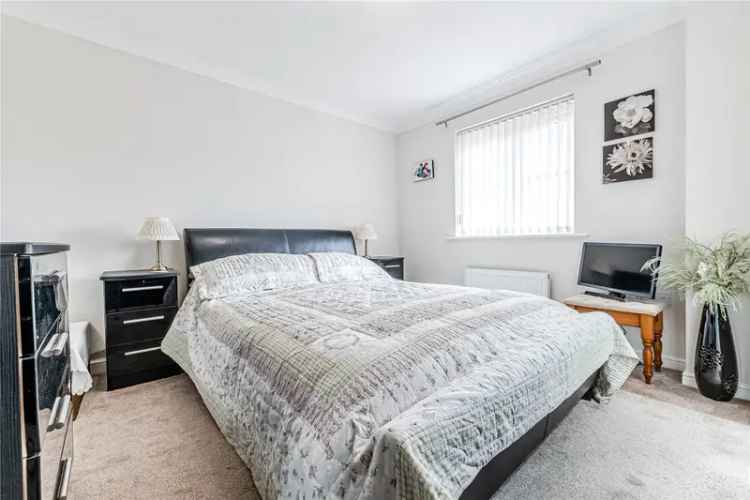 House For Sale in Wakefield, England