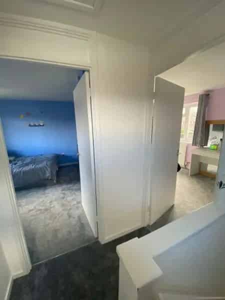 Lovely 2 Bedroom House Near Bracknell Town