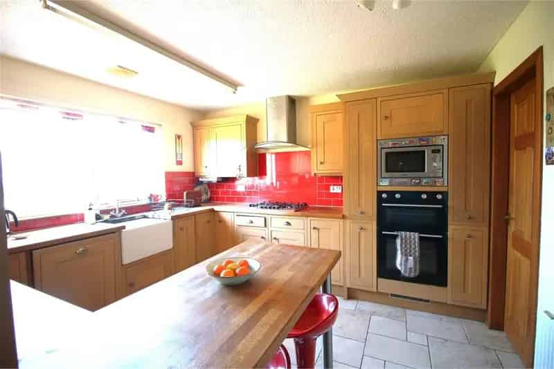 4 Bed Detached House 2 Reception Rooms Lockerbie