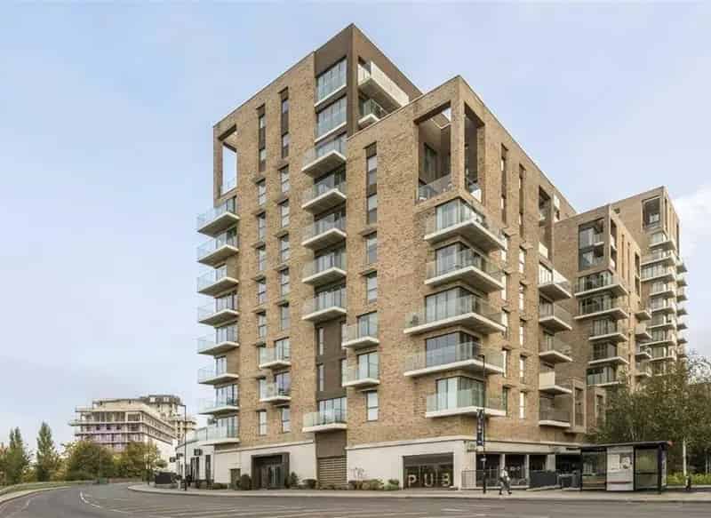 2-Bedroom Apartment in Kidbrooke Village Near London Bridge
