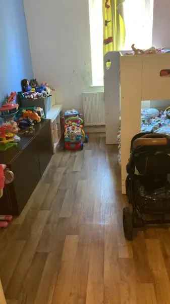 Flat For Rent in London, England