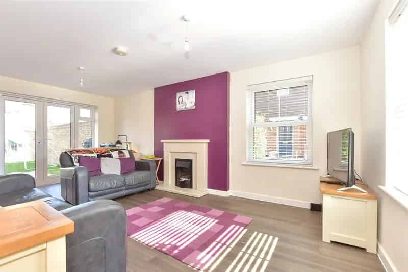 4 Bedroom Detached House for Sale in Finberry