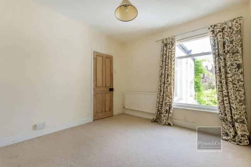 4 Bed Victorian House for Sale