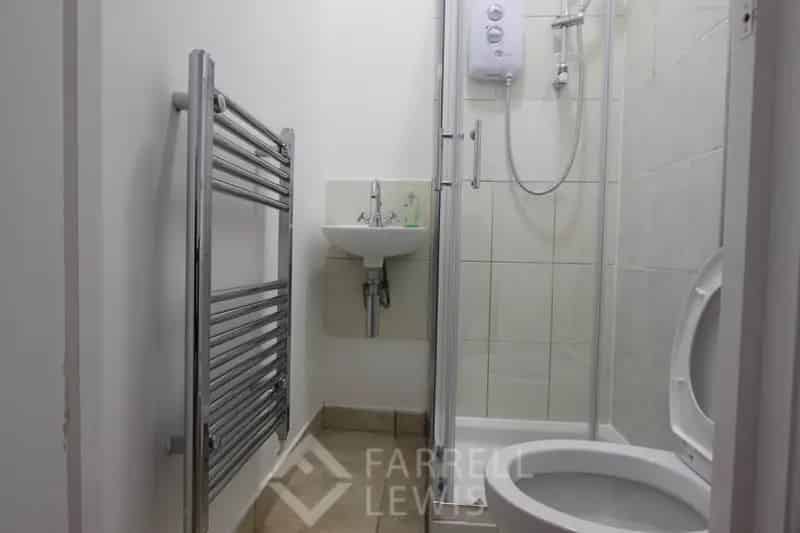 0 Bedroom Studio House to Rent in Acton