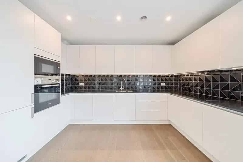 Luxury 3-Bedroom Modern Duplex with City Views