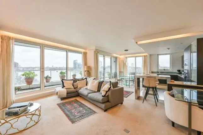 Flat to rent in Chelsea Harbour, London SW10