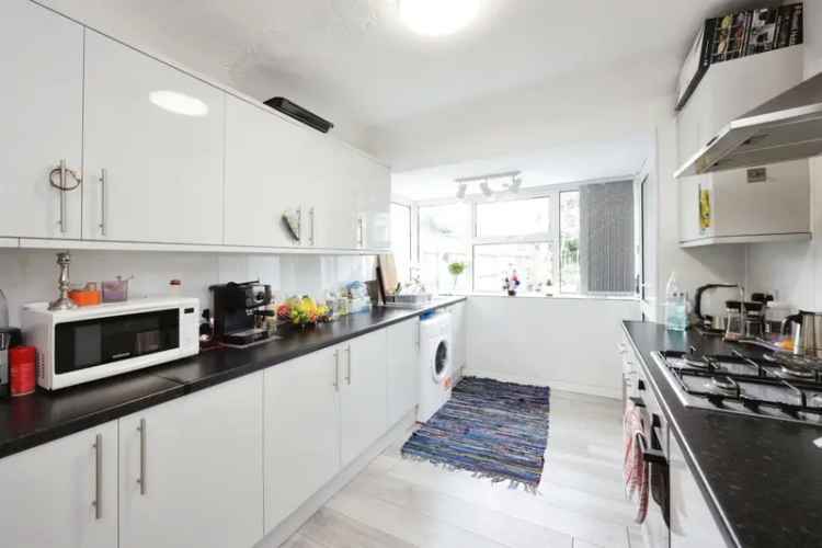 2 Bed Detached Bungalow with Planning Permission - Carpenders Park