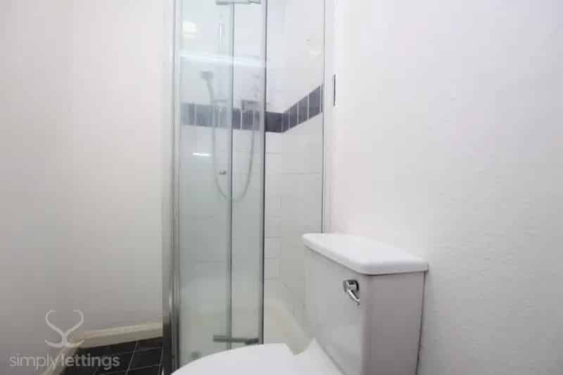 0 Bedroom Flat House to Rent